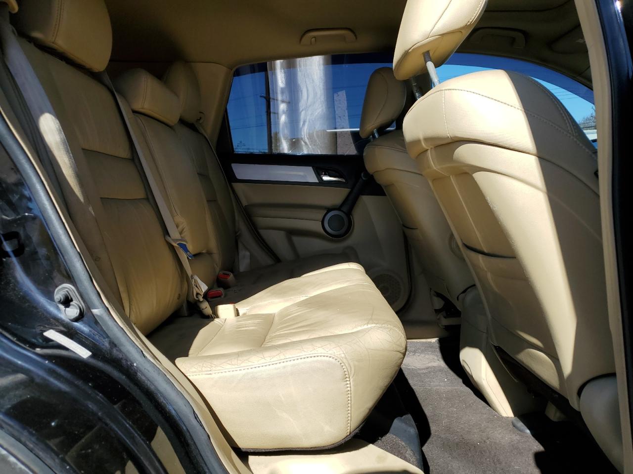 2010 Honda CR-V - Image 11