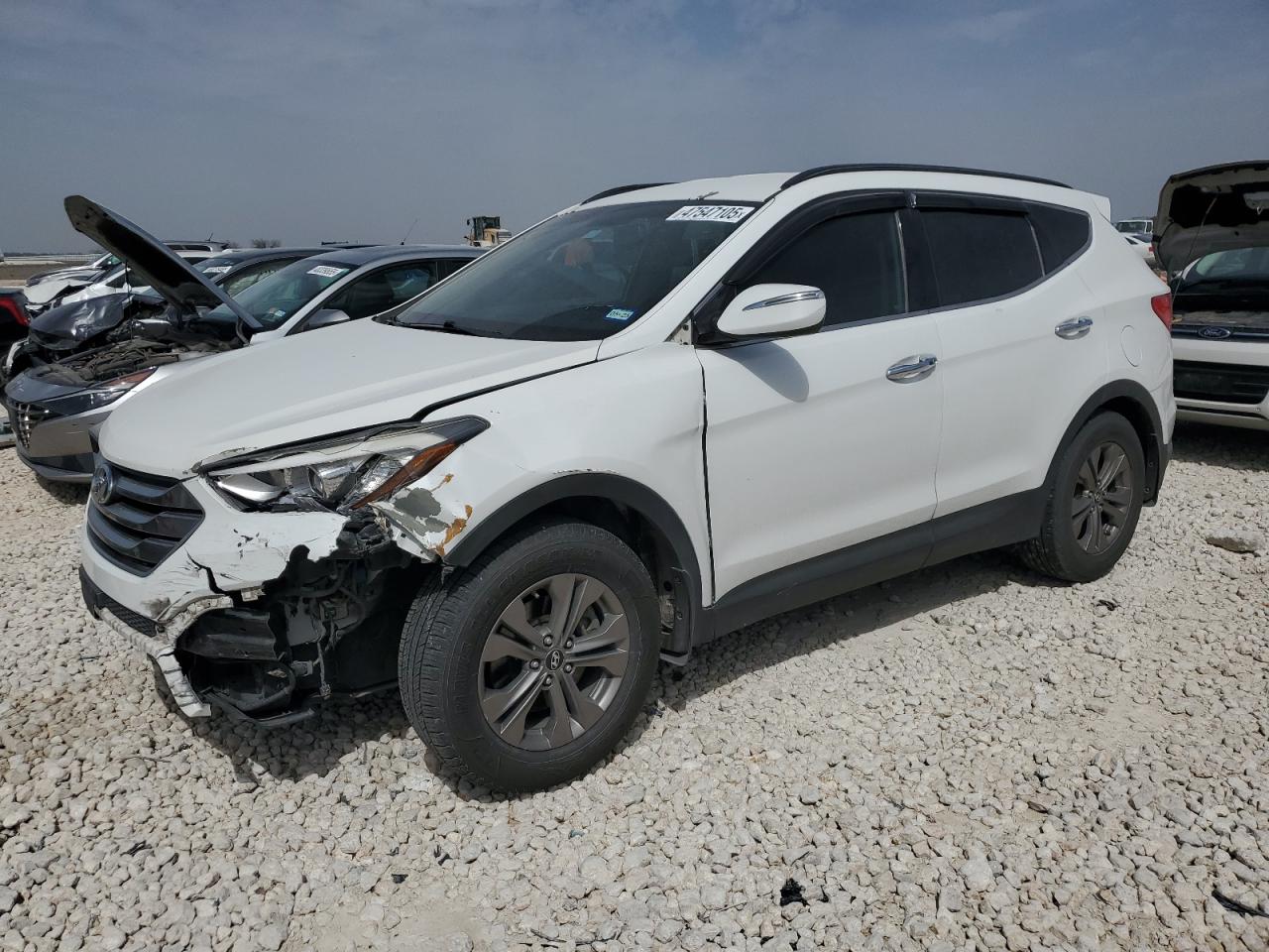 2015 Hyundai Santa Fe - Image 1