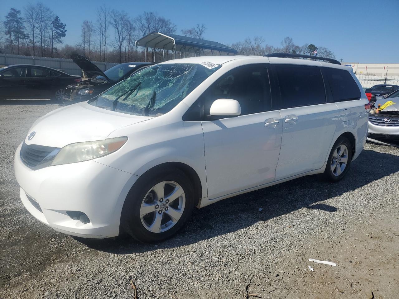 2011 Toyota Sienna - Image 1