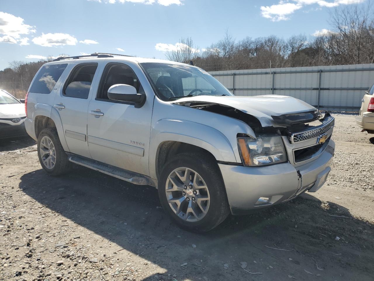 2011 Chevrolet Tahoe - Image 4