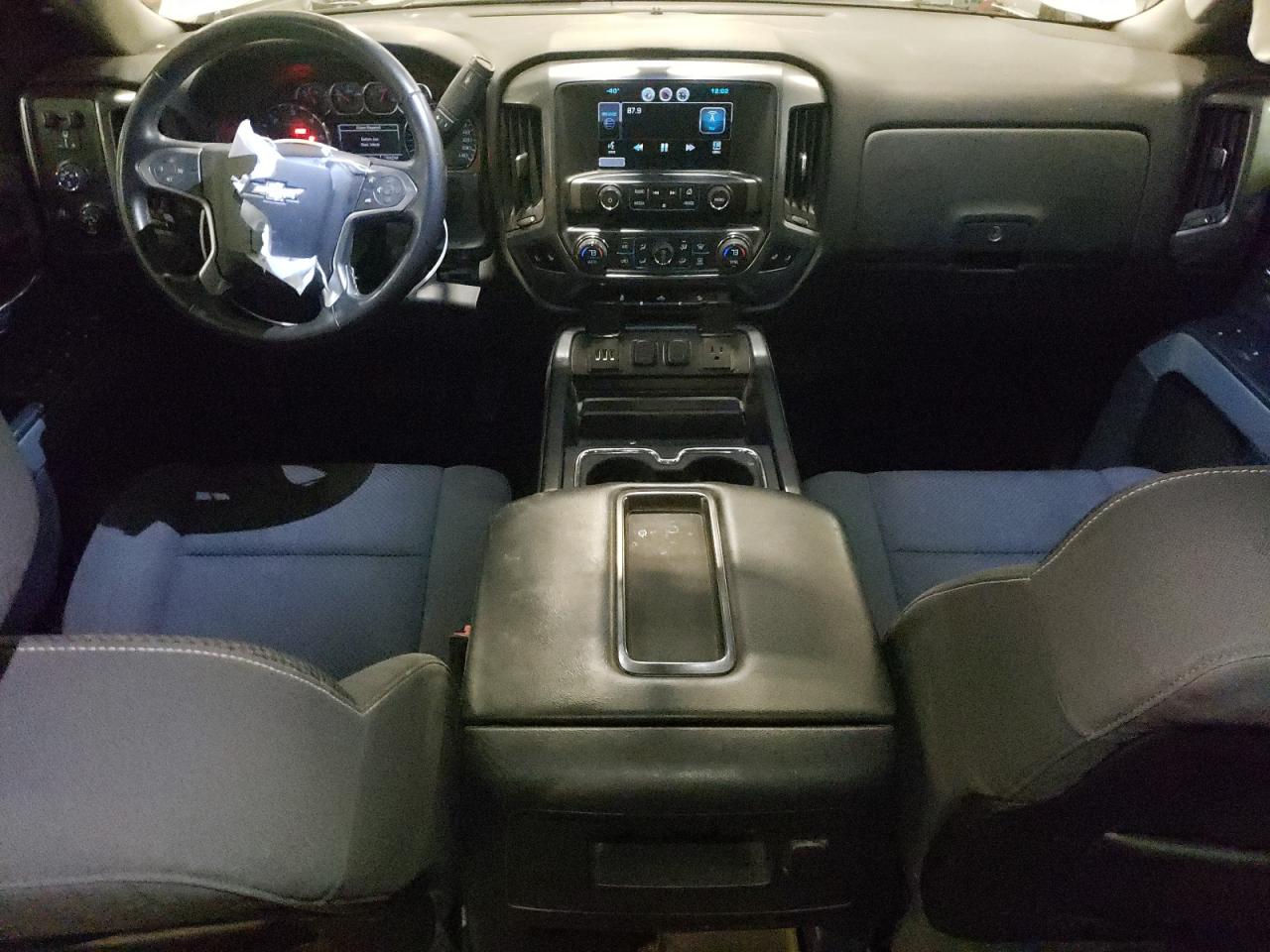 2015 Chevrolet Silverado - Image 8