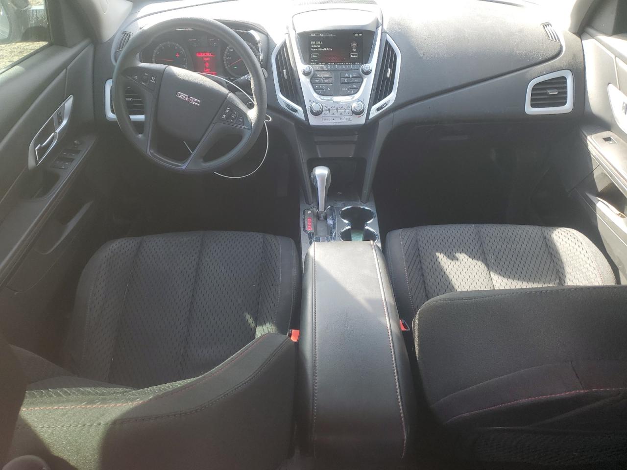 2015 GMC Terrain - Image 8
