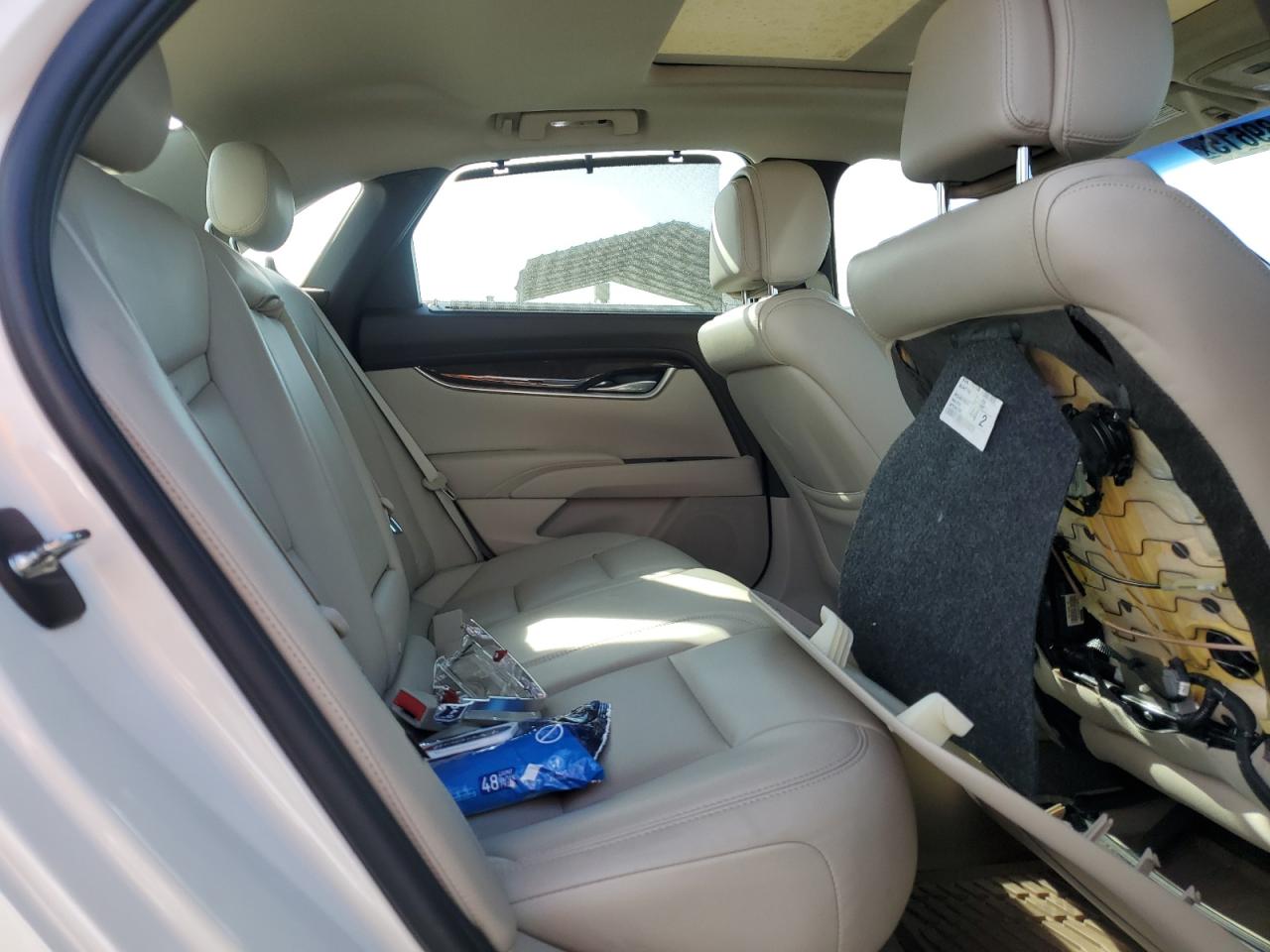 2013 Cadillac XTS - Image 10