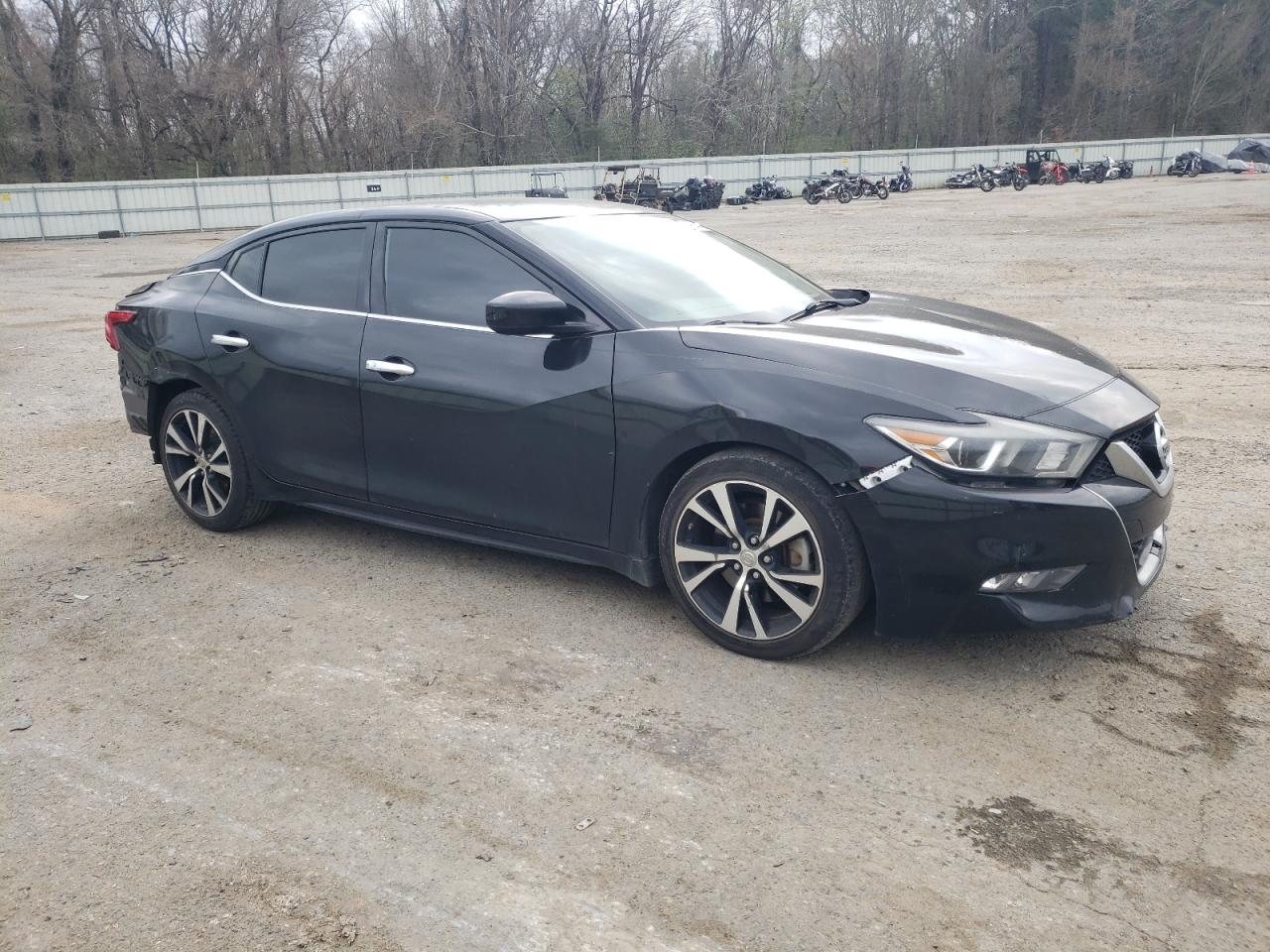 2018 Nissan Maxima - Image 4