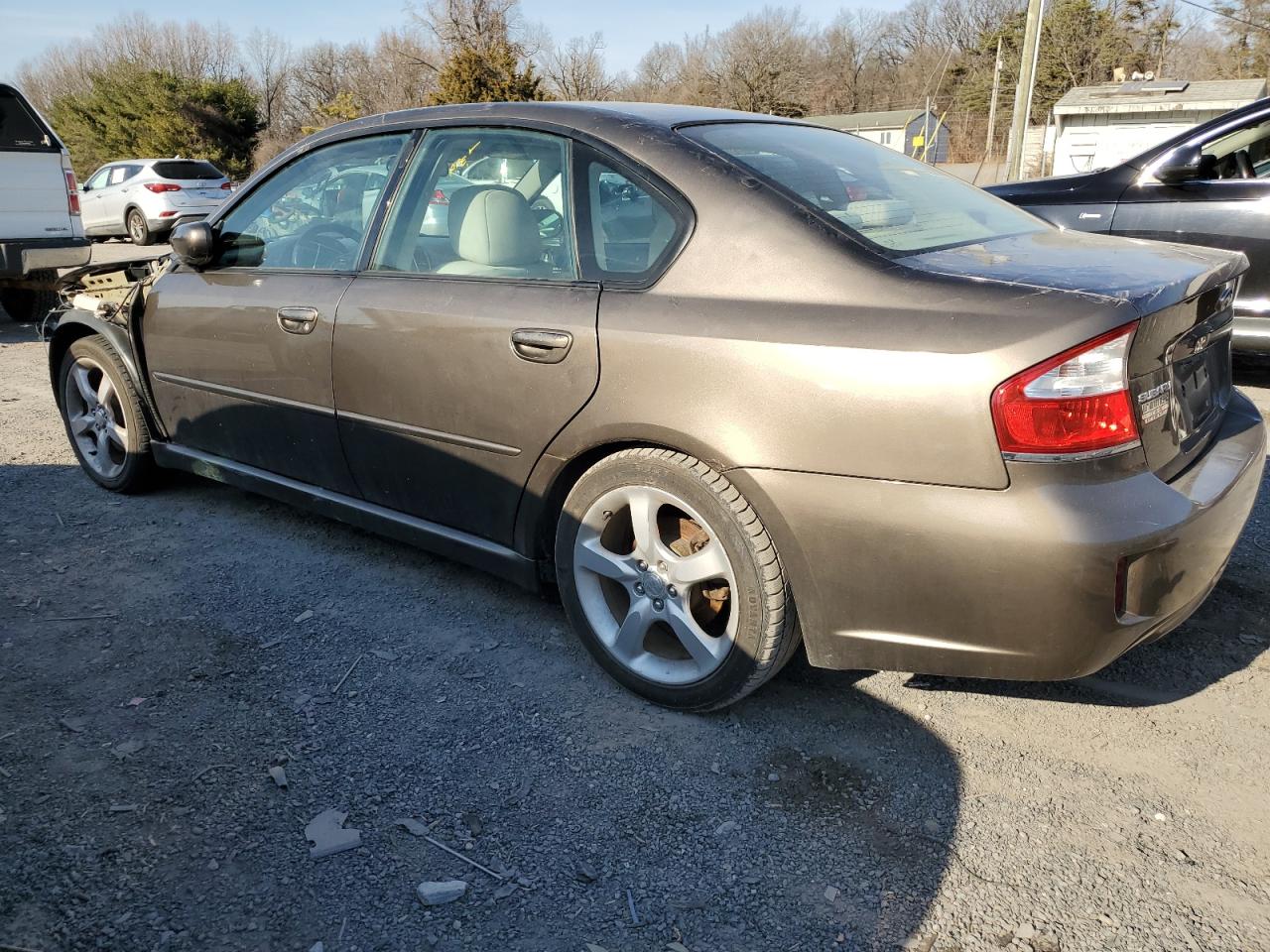2009 Subaru Legacy - Image 2