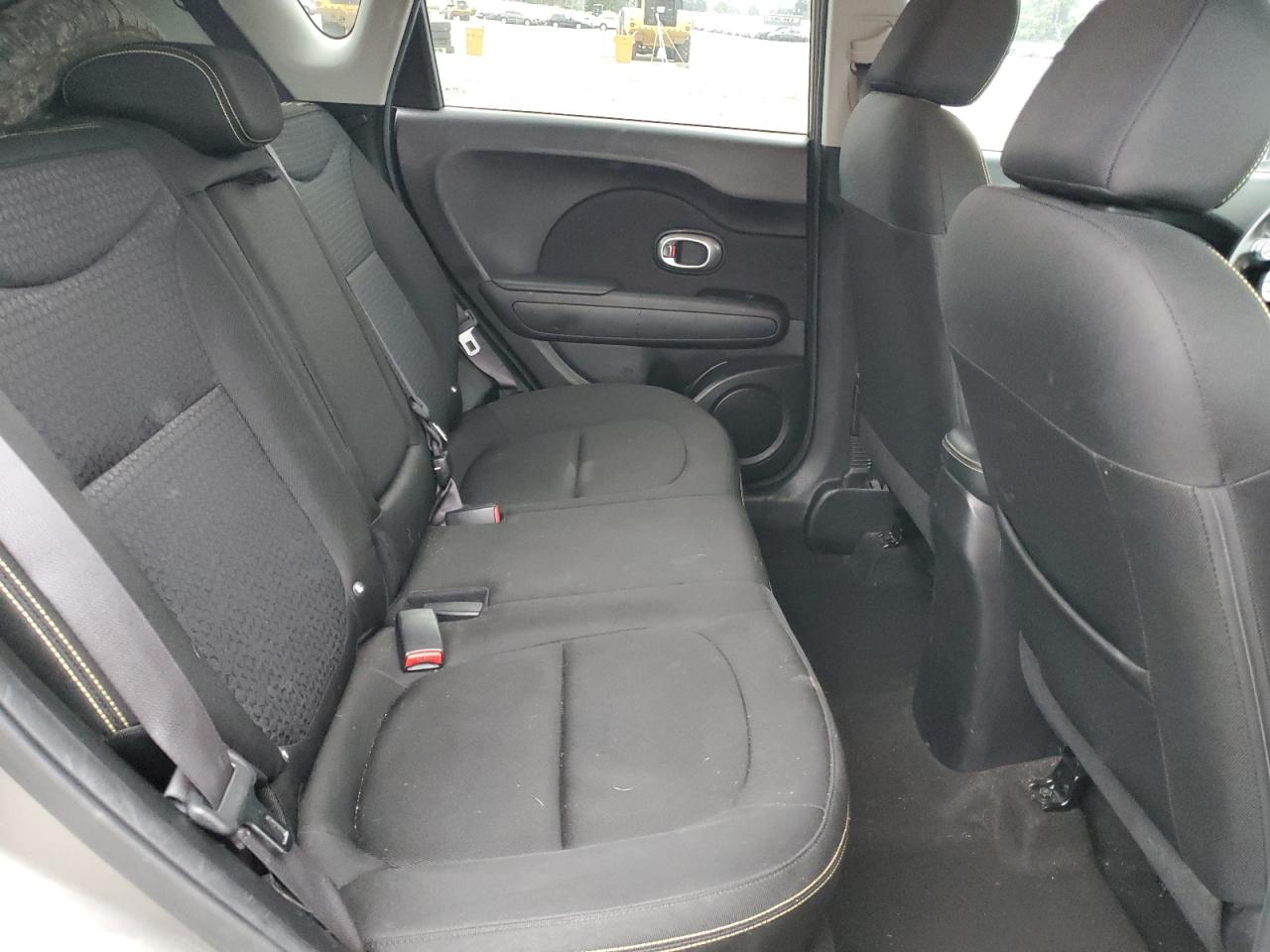 2015 Kia Soul - Image 10