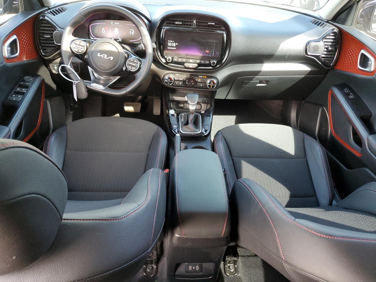 2023 Kia Soul - Image 8