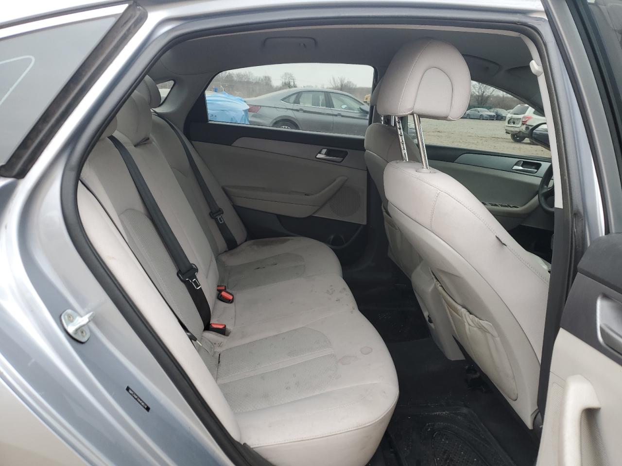2017 Hyundai Sonata - Image 10