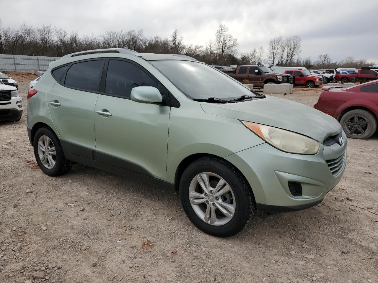 2010 Hyundai Tucson - Image 4