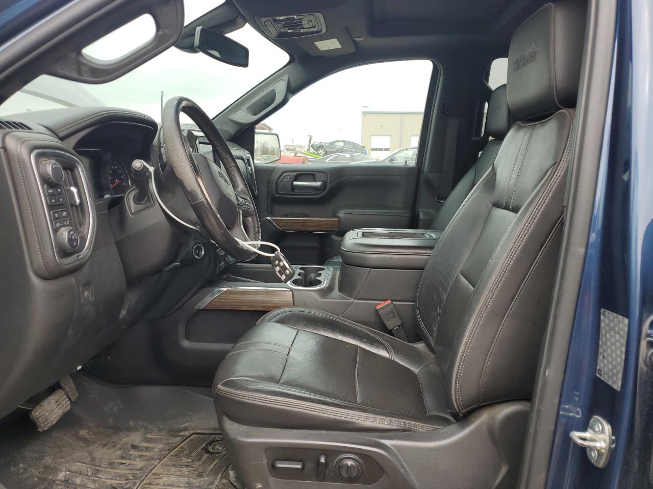 2019 Chevrolet Silverado - Image 7