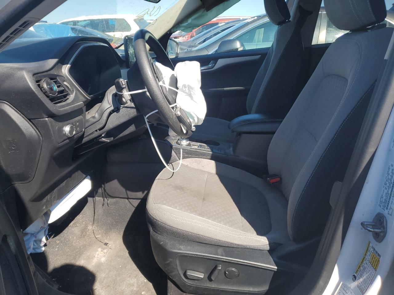 2020 Ford Escape - Image 7