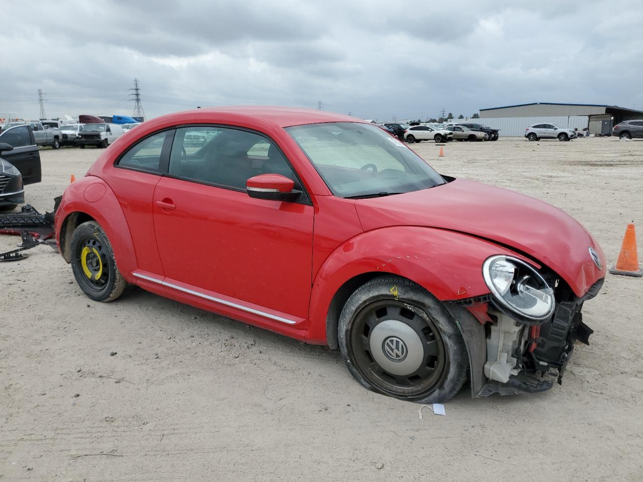 2014 Volkswagen Beetle - Image 4