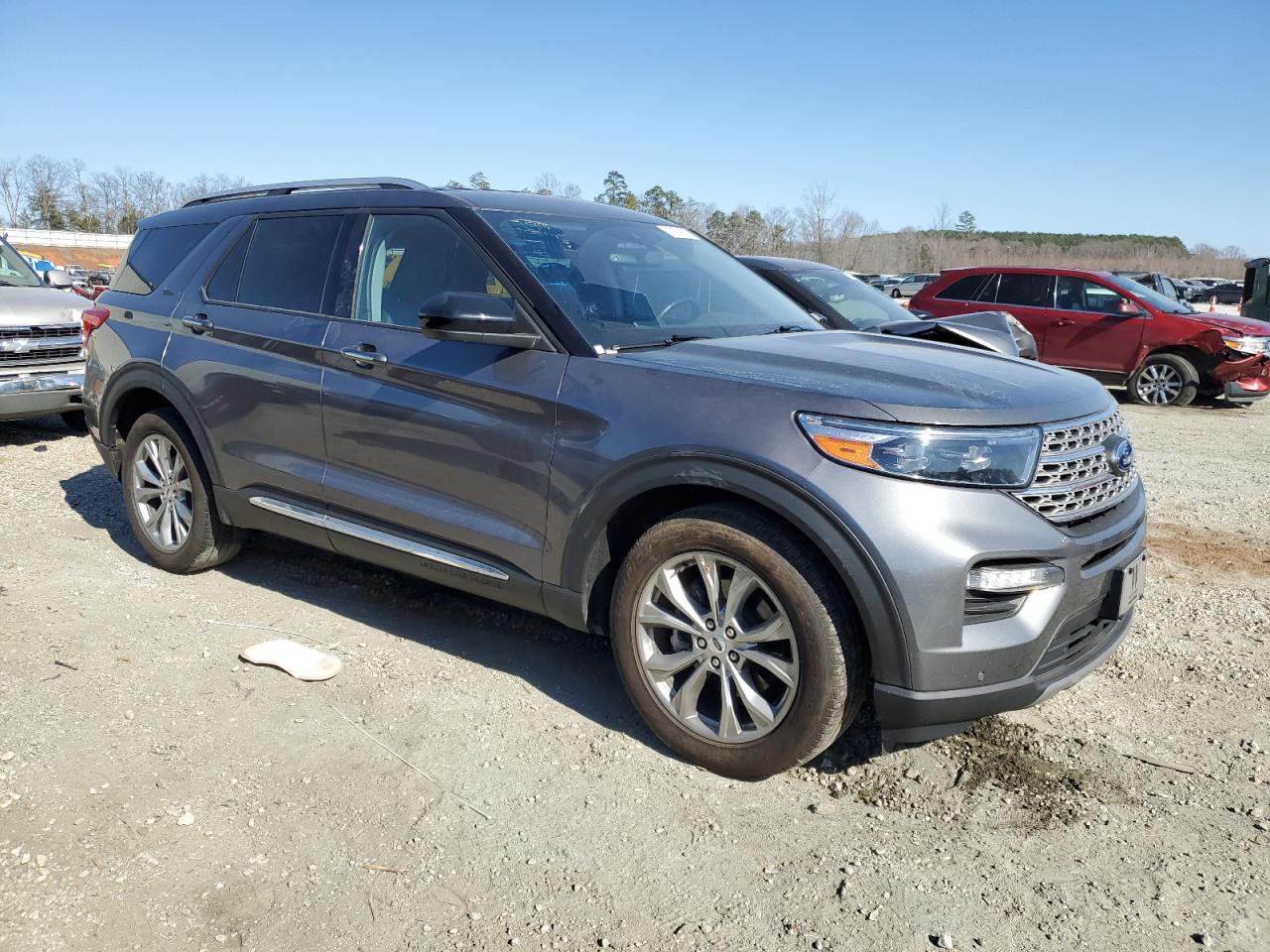 2023 Ford Explorer - Image 4