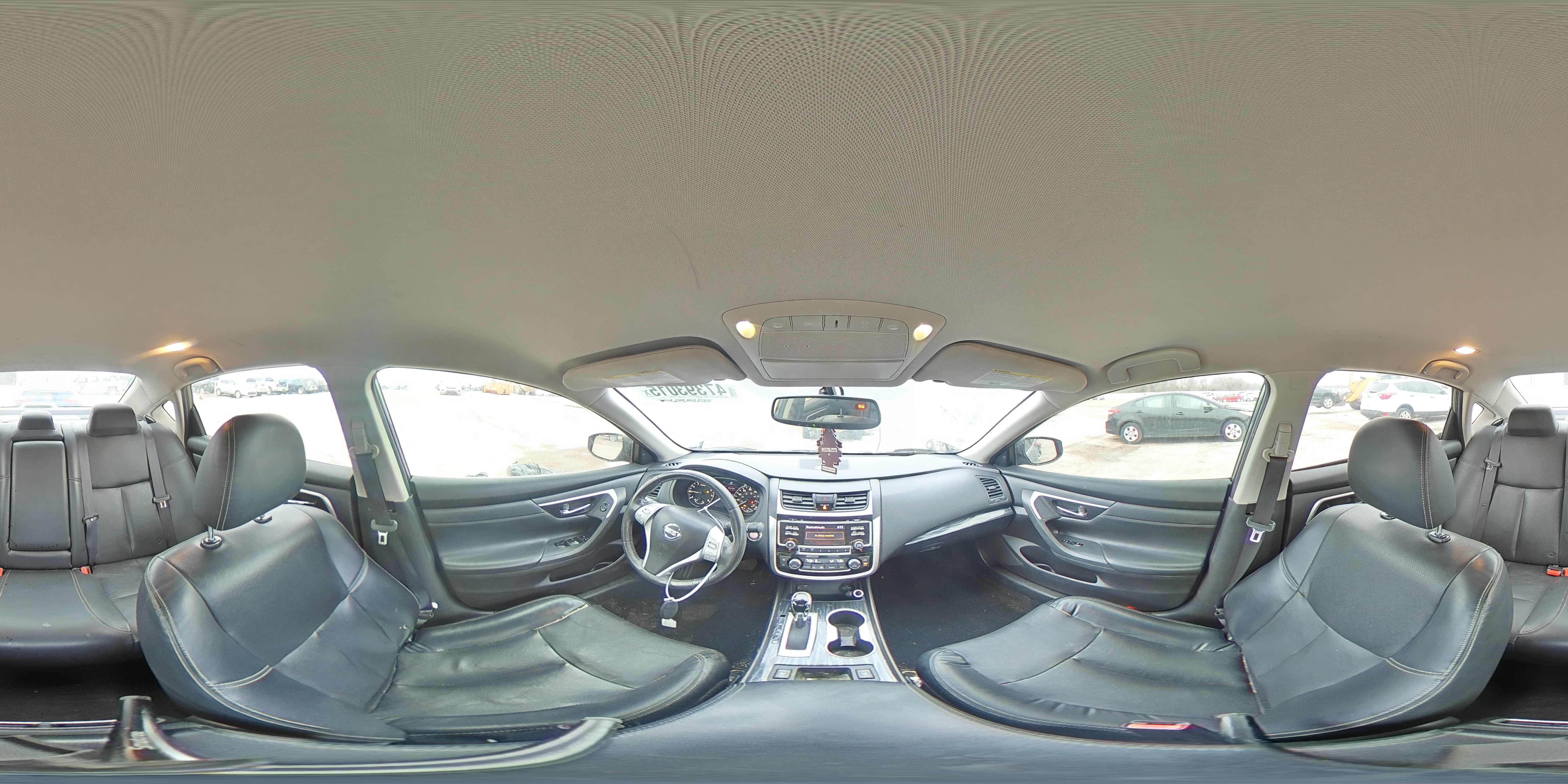 2018 Nissan Altima - Image 12