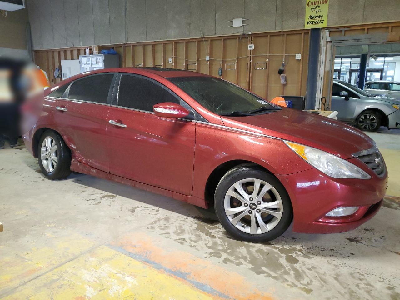 2013 Hyundai Sonata - Image 4