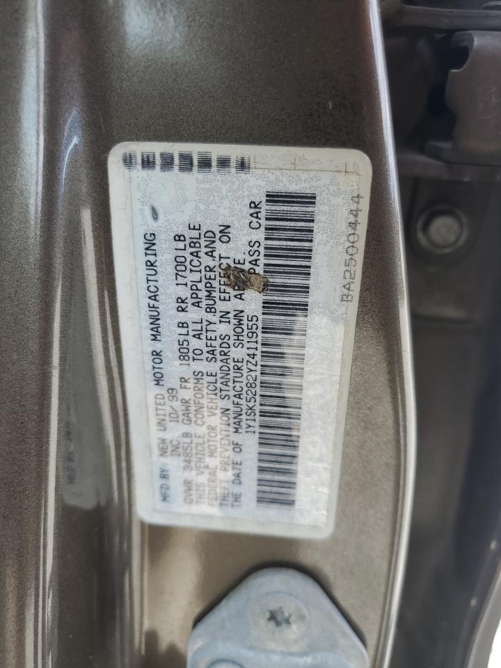 2000 Chevrolet Prizm - Image 13