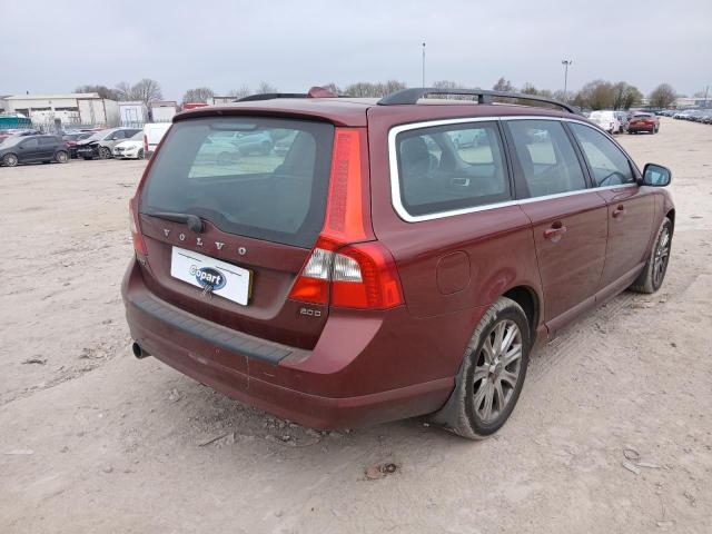 2010 VOLVO V70 SE D