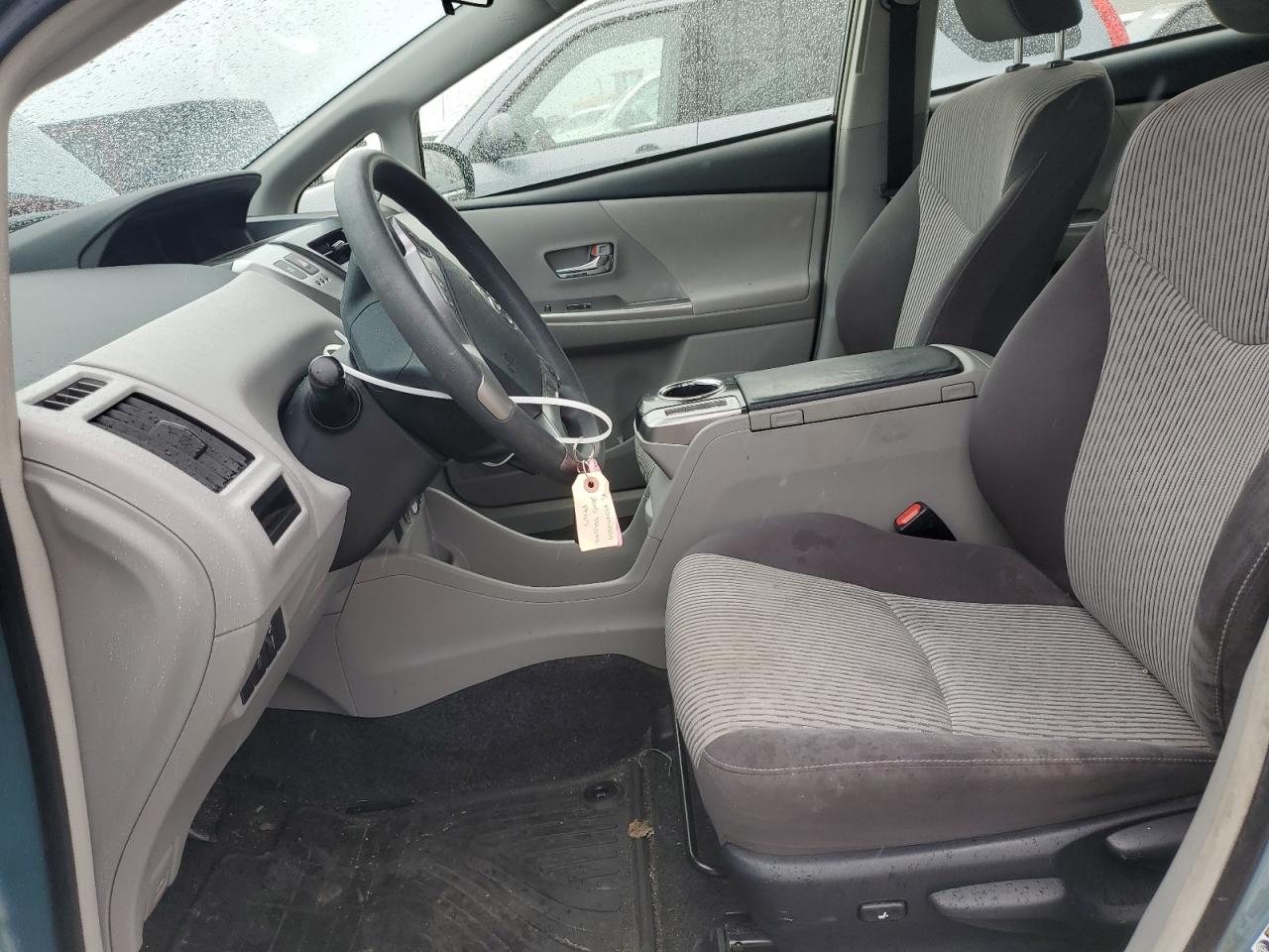 2015 Toyota Prius - Image 7