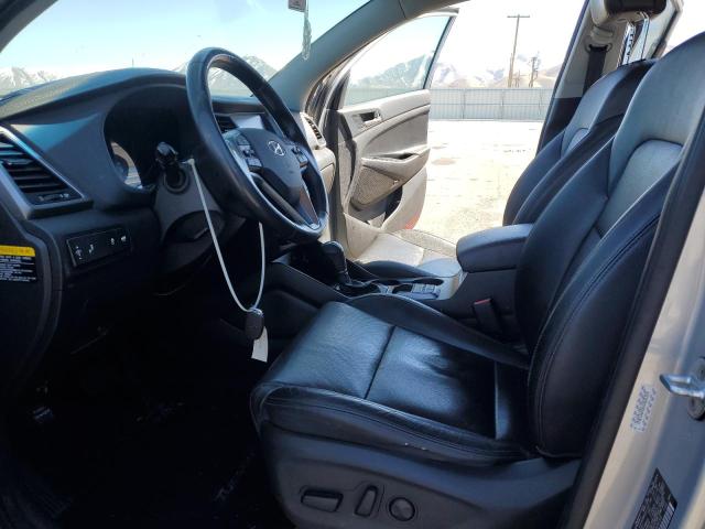  HYUNDAI TUCSON 2018 Srebrny