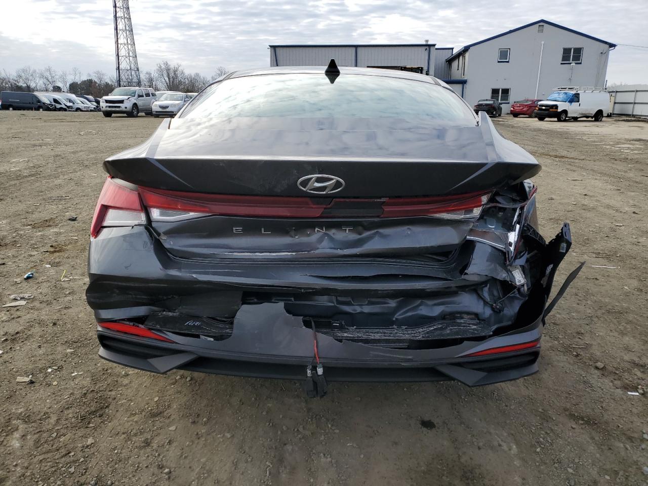 2021 Hyundai Elantra - Image 6