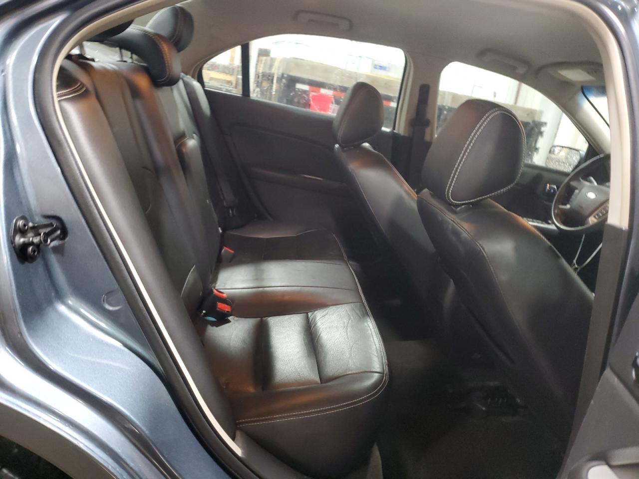 2012 Ford Fusion - Image 10