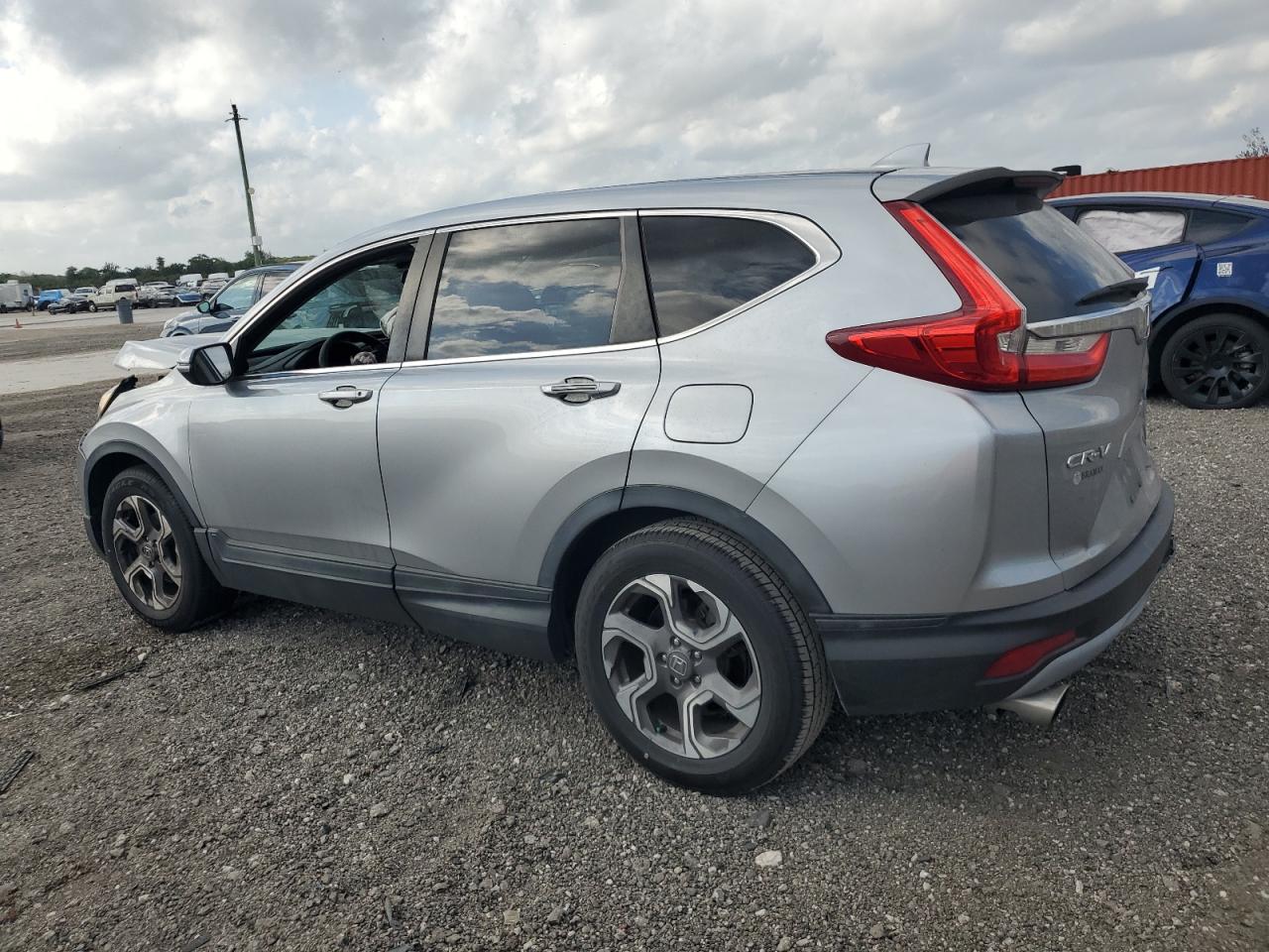 2017 Honda CR-V - Image 2