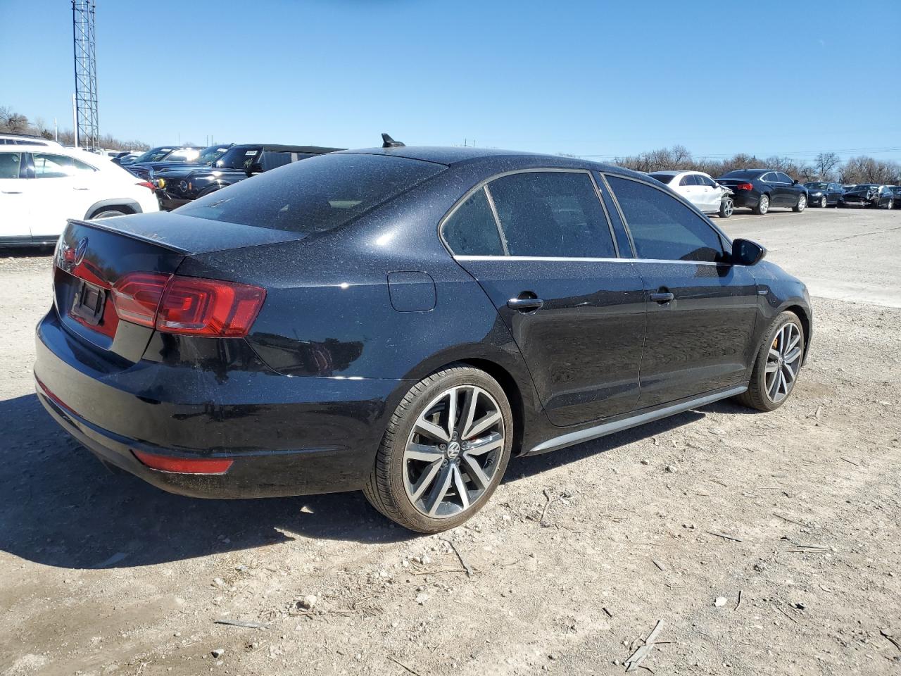 2014 Volkswagen Jetta - Image 3