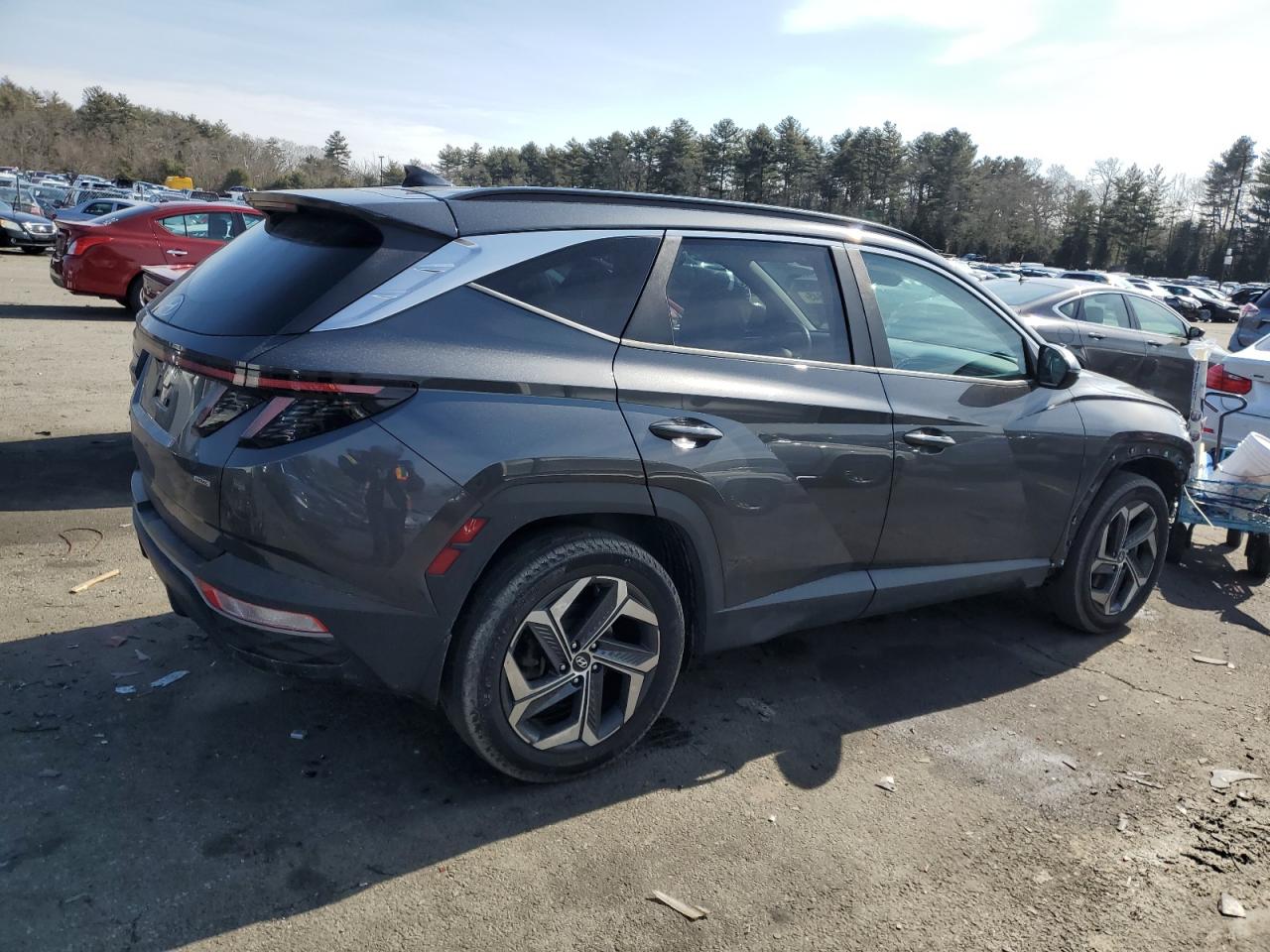 2022 Hyundai Tucson - Image 3
