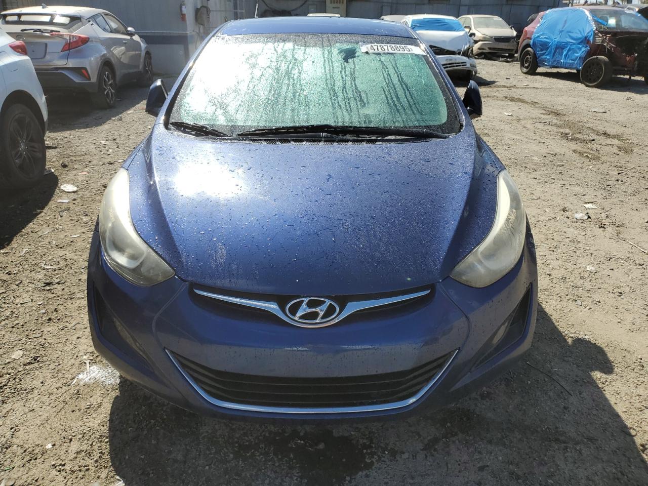 2015 Hyundai Elantra - Image 5