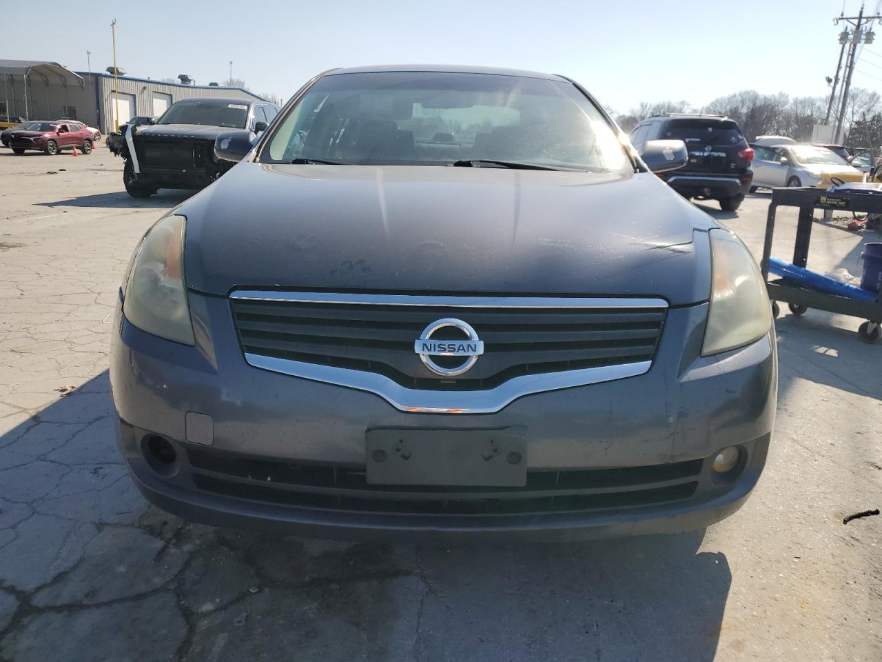 2009 Nissan Altima - Image 5