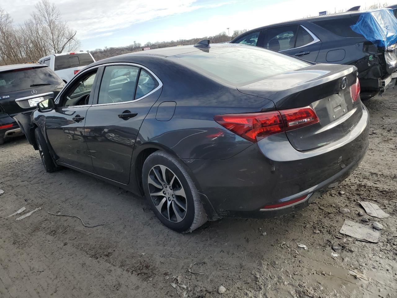 2016 Acura TLX - Image 2