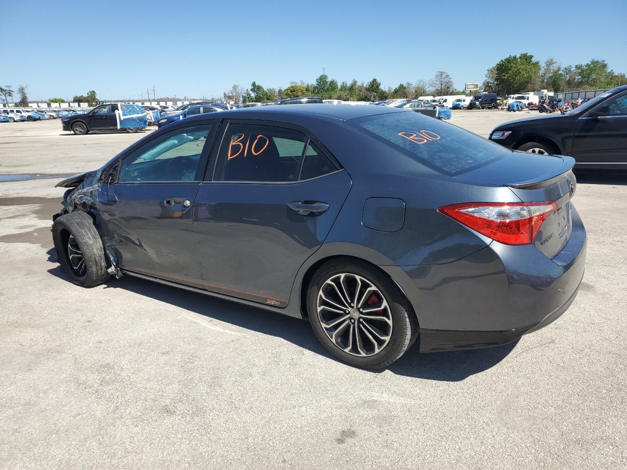 2015 Toyota Corolla - Image 2