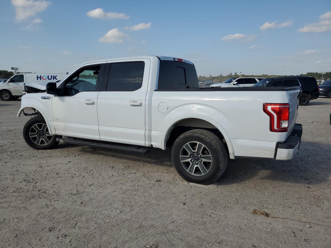 2015 Ford F-150 - Image 2