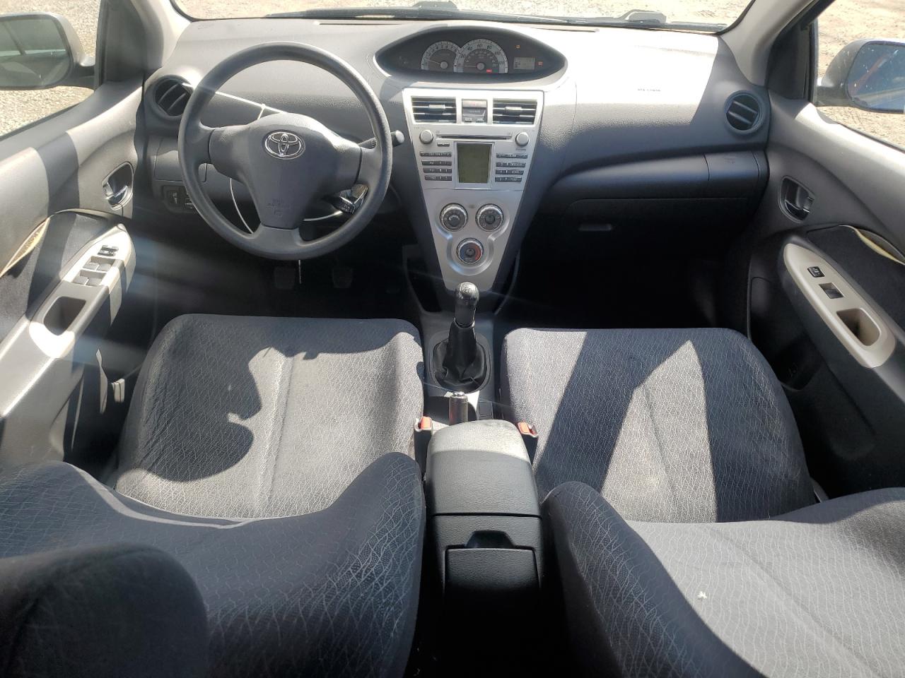2008 Toyota Yaris - Image 8