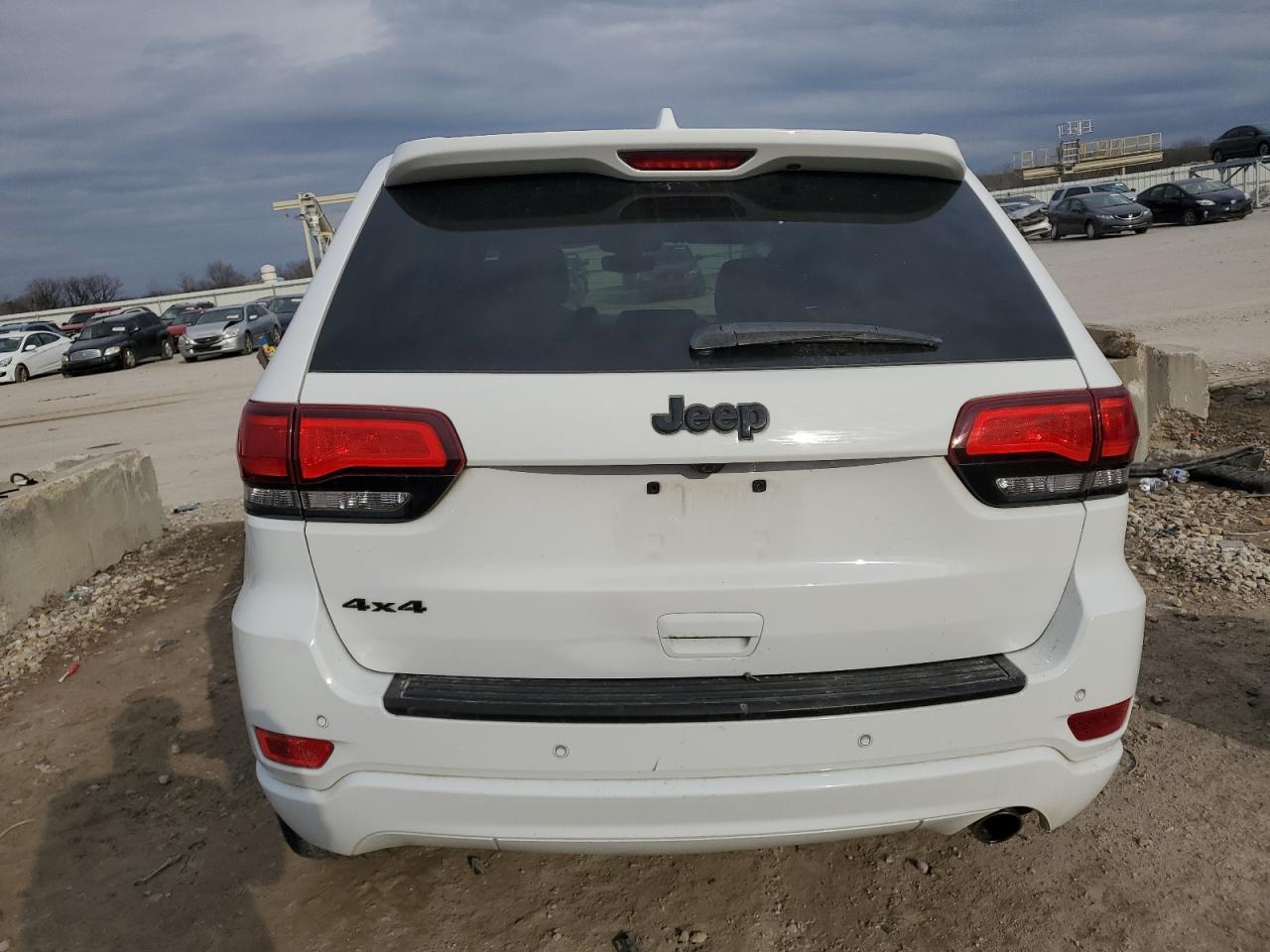 2019 Jeep Grand Cherokee - Image 6