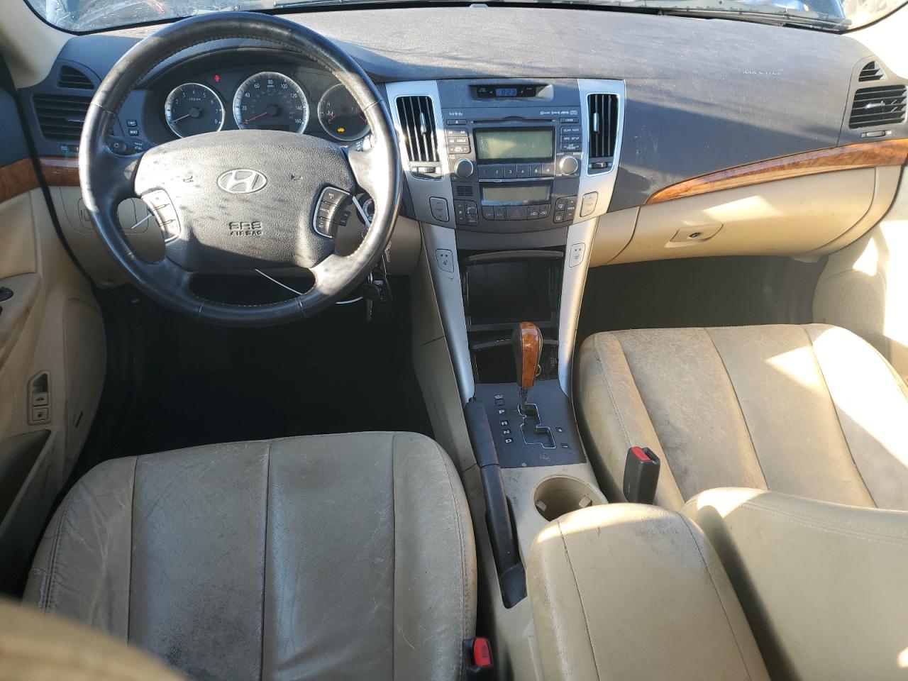 2009 Hyundai Sonata - Image 8