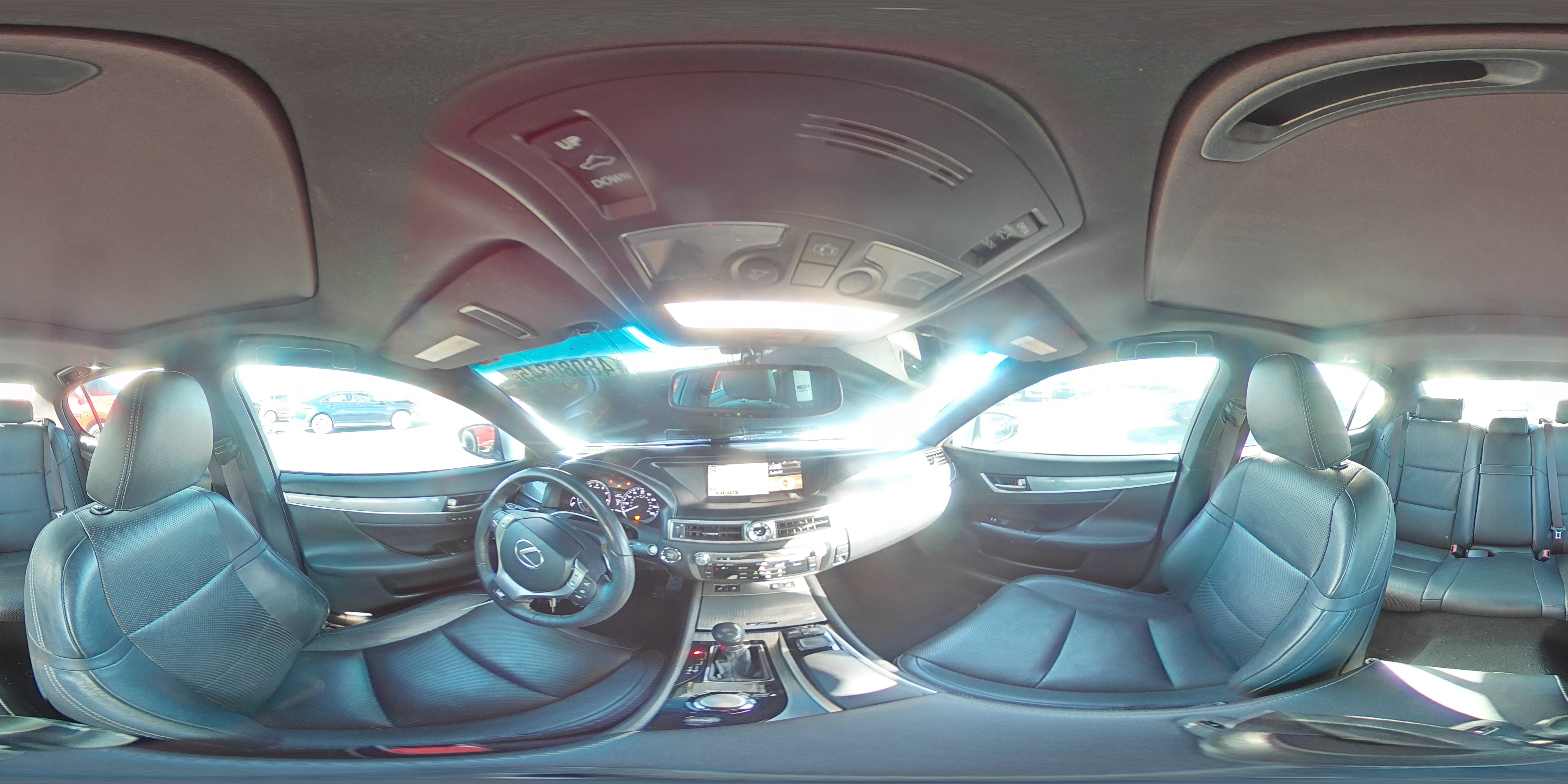 2015 Lexus GS - Image 12