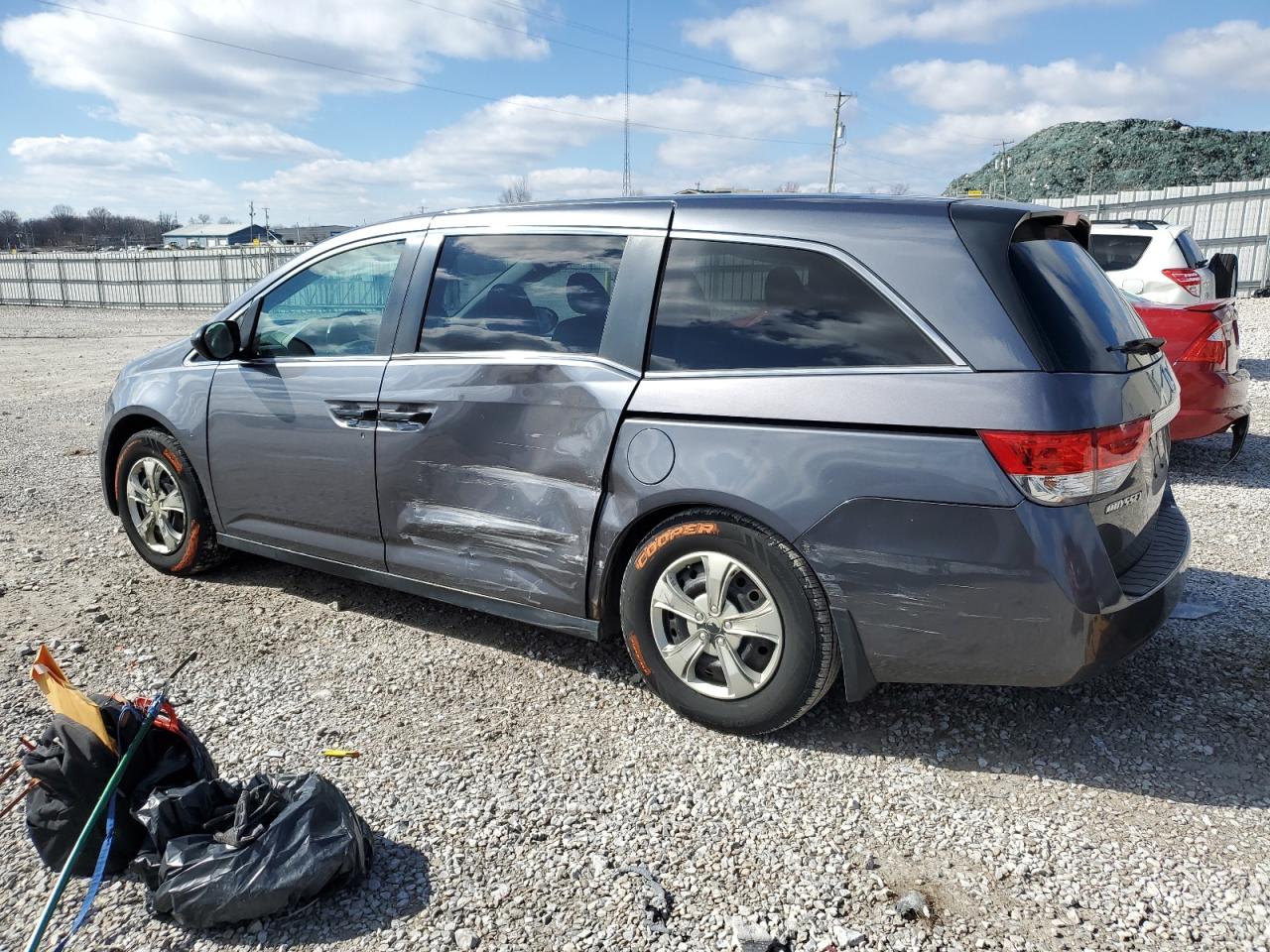 2014 Honda Odyssey - Image 2