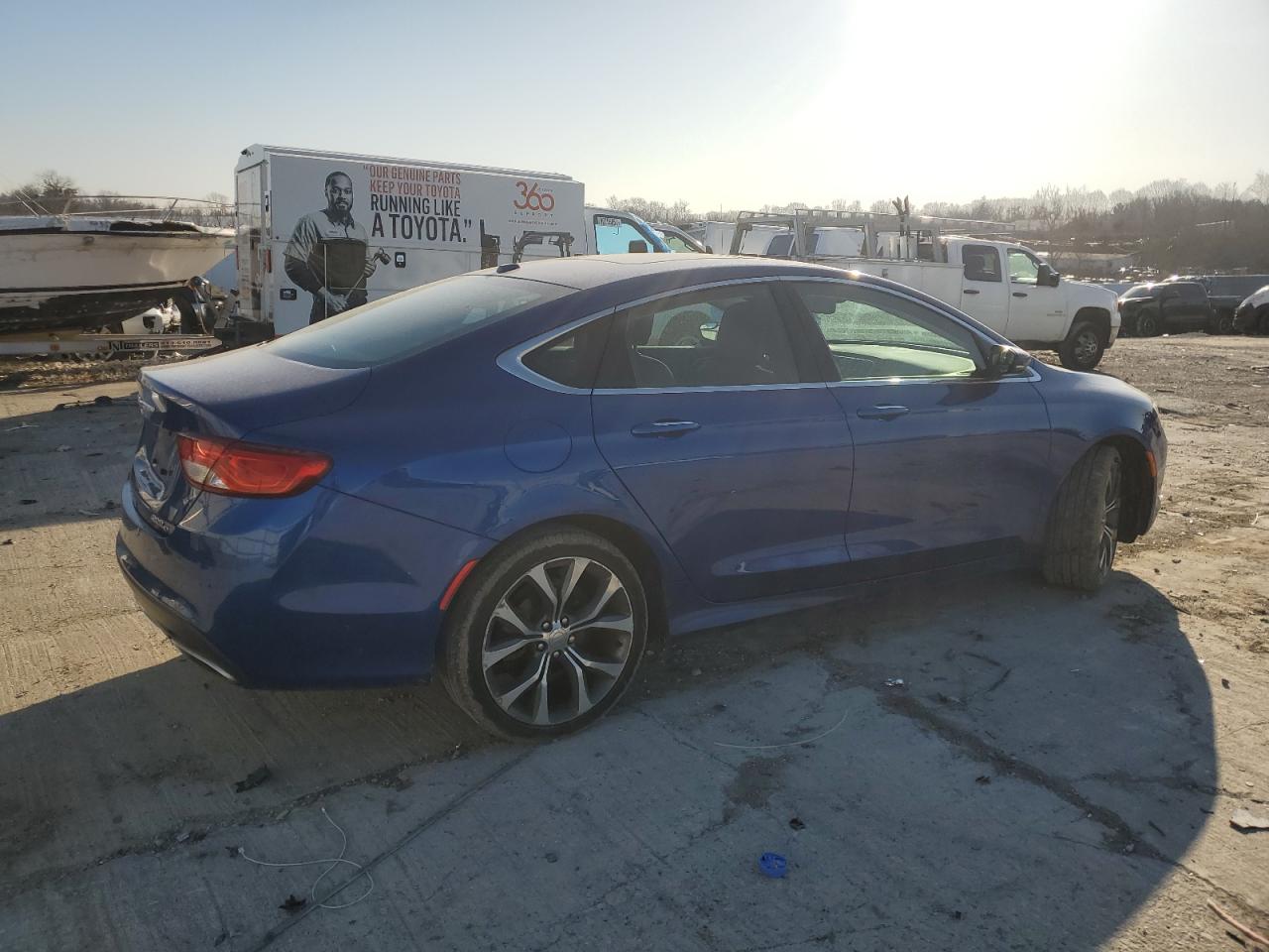 2015 Chrysler 200 - Image 3