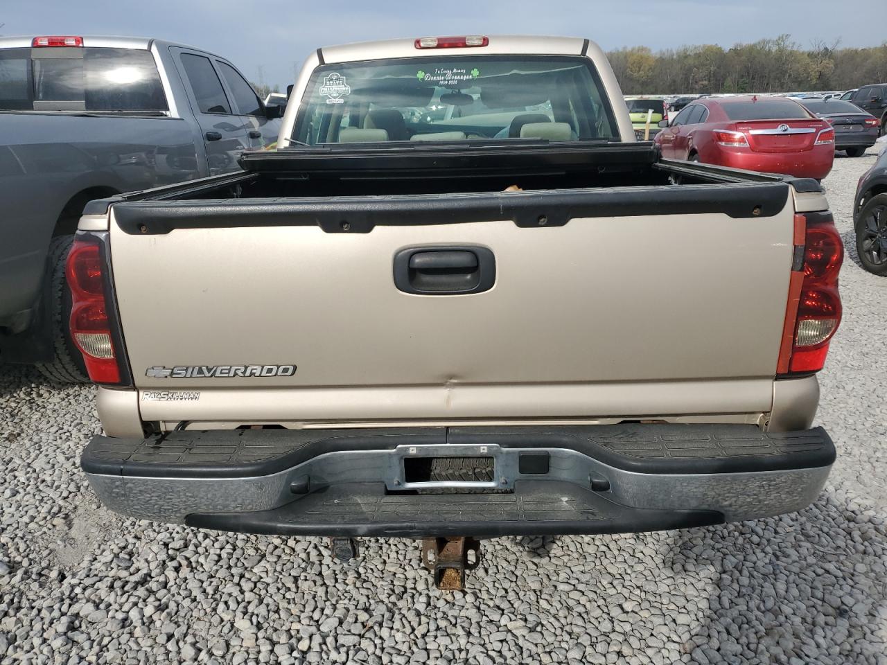 2007 Chevrolet Silverado C1500 Classic Crew Cab VIN: 2GCEC13VX71116881 Lot: 50925375