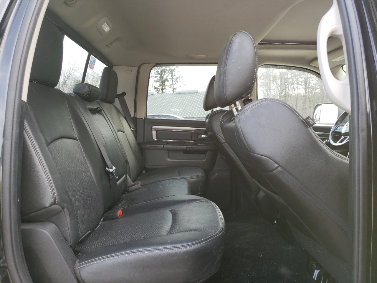 2014 RAM 1500 - Image 10