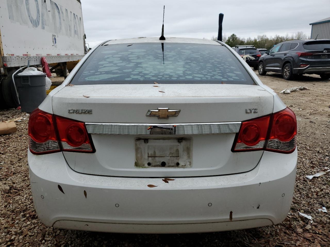 2011 Chevrolet Cruze - Image 6