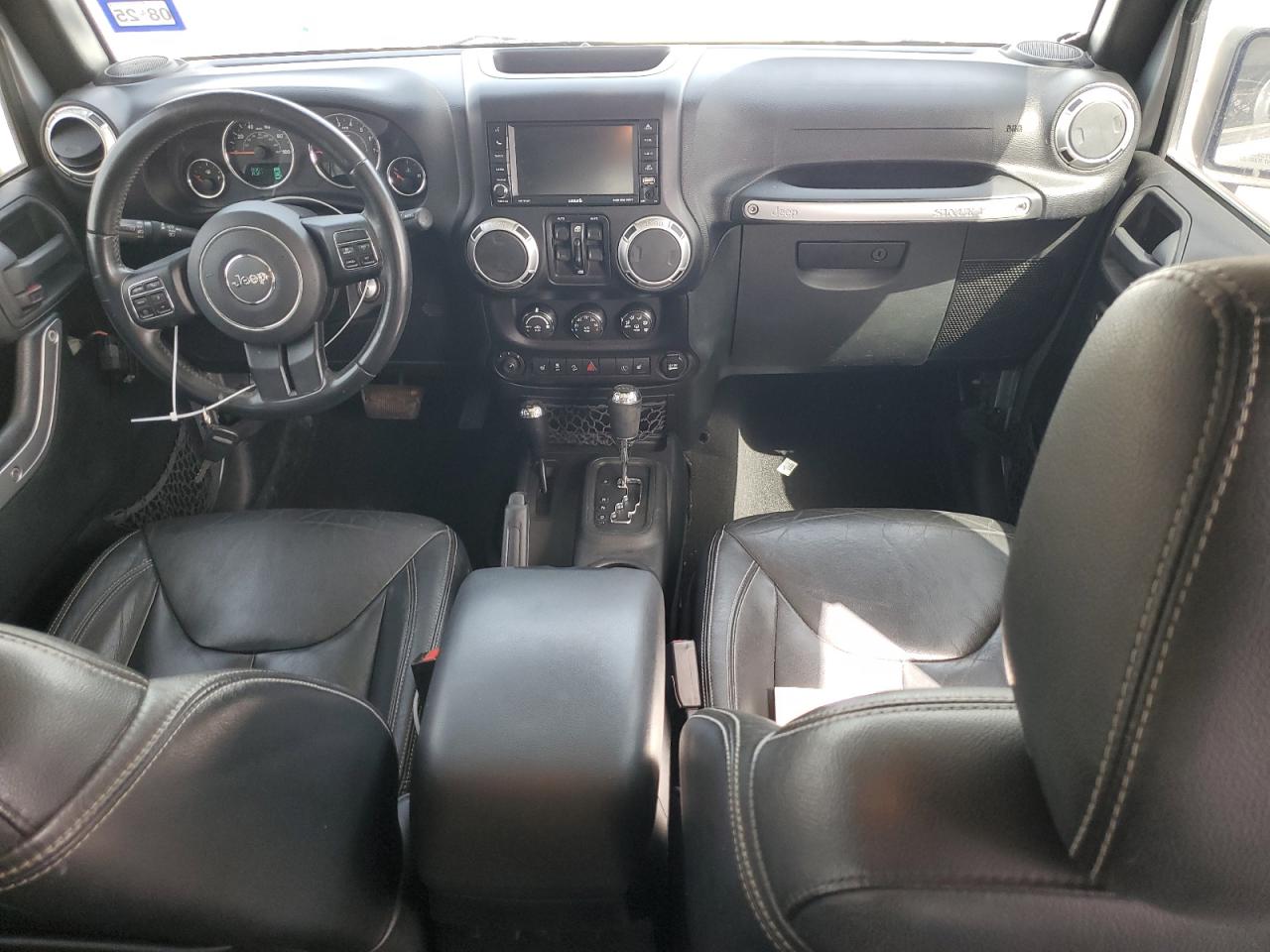 2015 Jeep Wrangler - Image 8