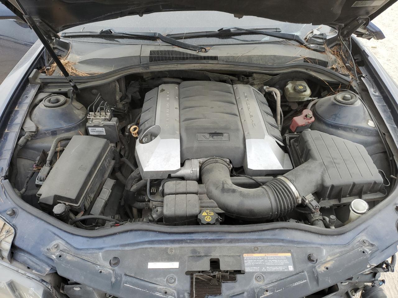 2010 Chevrolet Camaro - Image 13