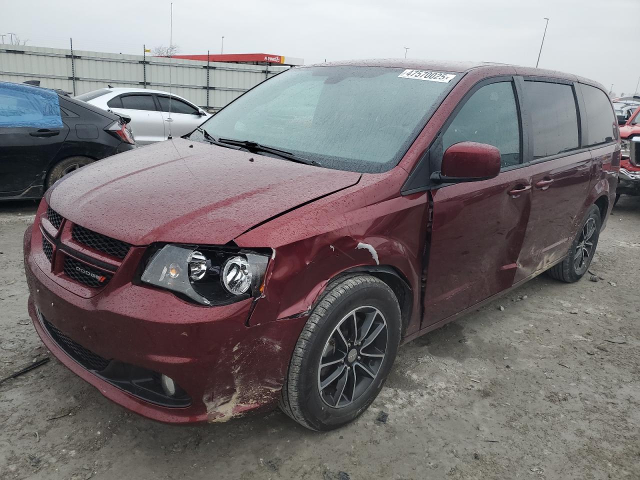 2019 Dodge Caravan - Image 1