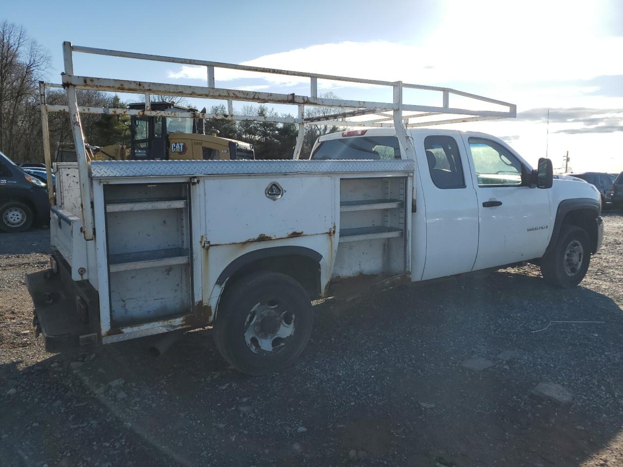 2007 Chevrolet Silverado - Image 3