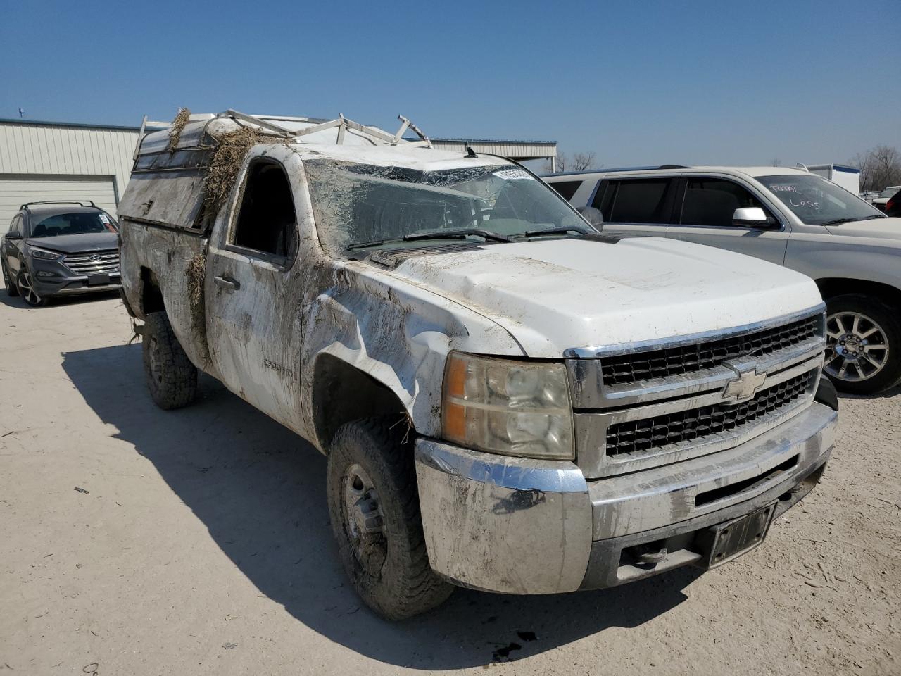 2007 Chevrolet Silverado - Image 4