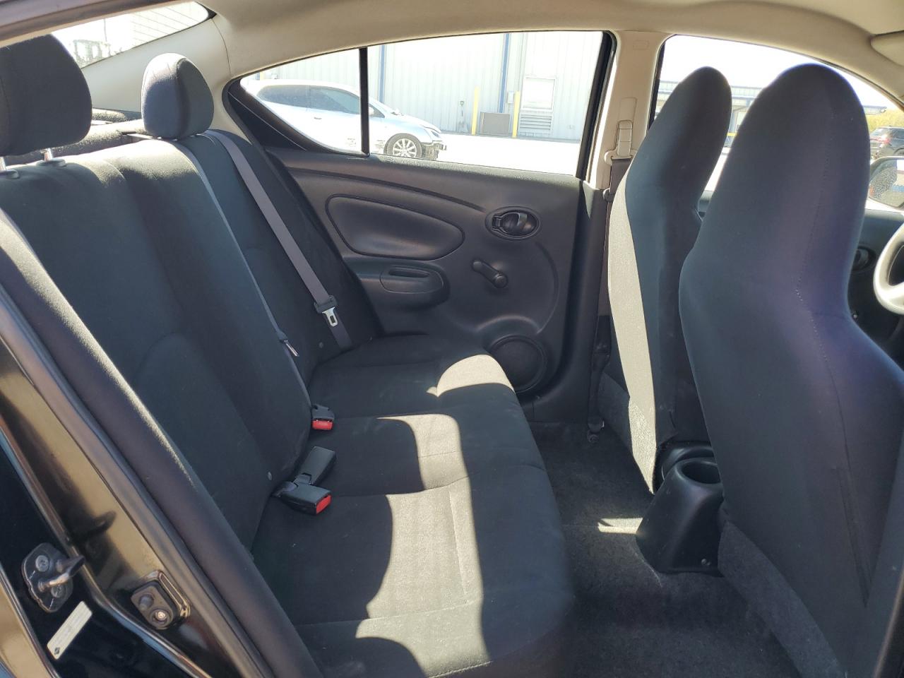 2013 Nissan Versa - Image 10
