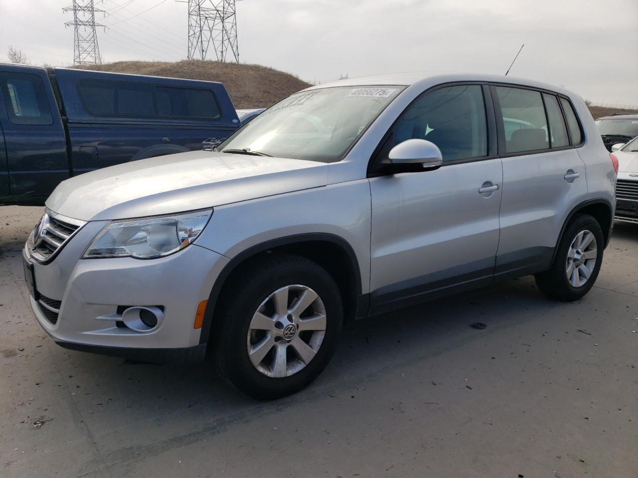 2009 Volkswagen Tiguan - Image 1