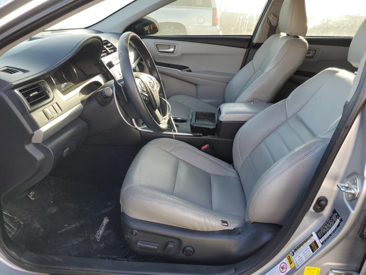 2015 Toyota Camry - Image 7